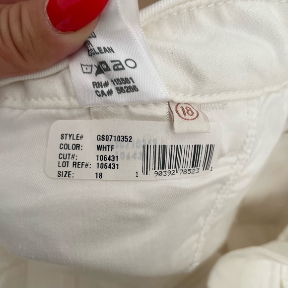 Jen7 by 7 for all mankind women’s white Straight Crop & Roll Jeans Size 18 NWT - Picture 9 of 10